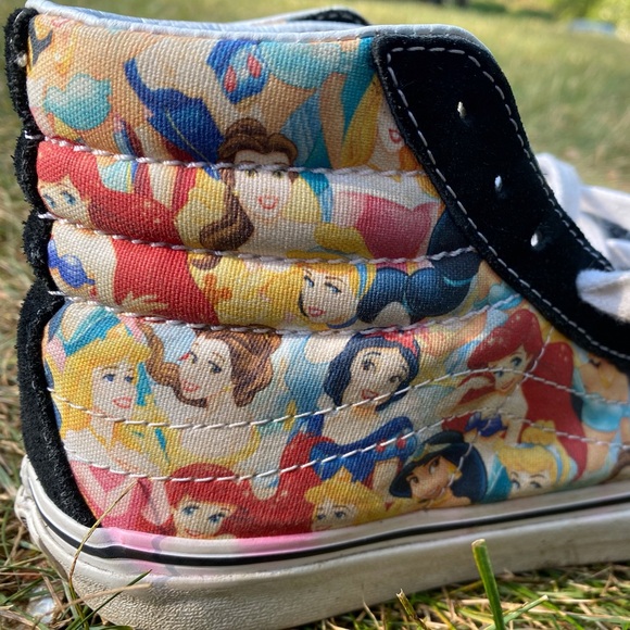 Disney Princess High-Top Vans - Picture 5 of 6
